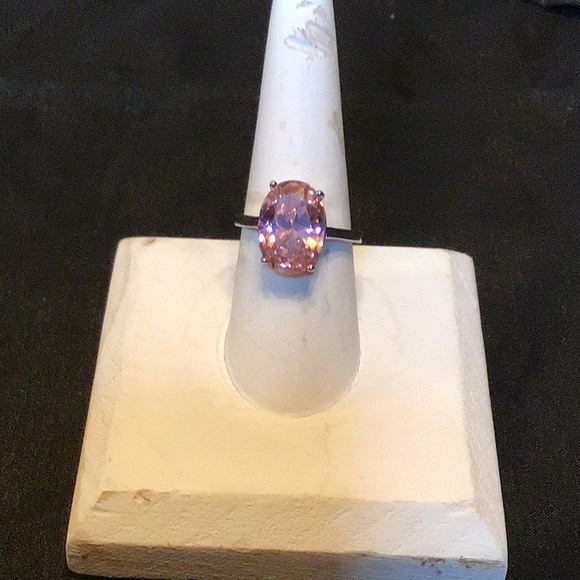 Jewelry - 925 Sterling Silver Genuine Pink TopazRing